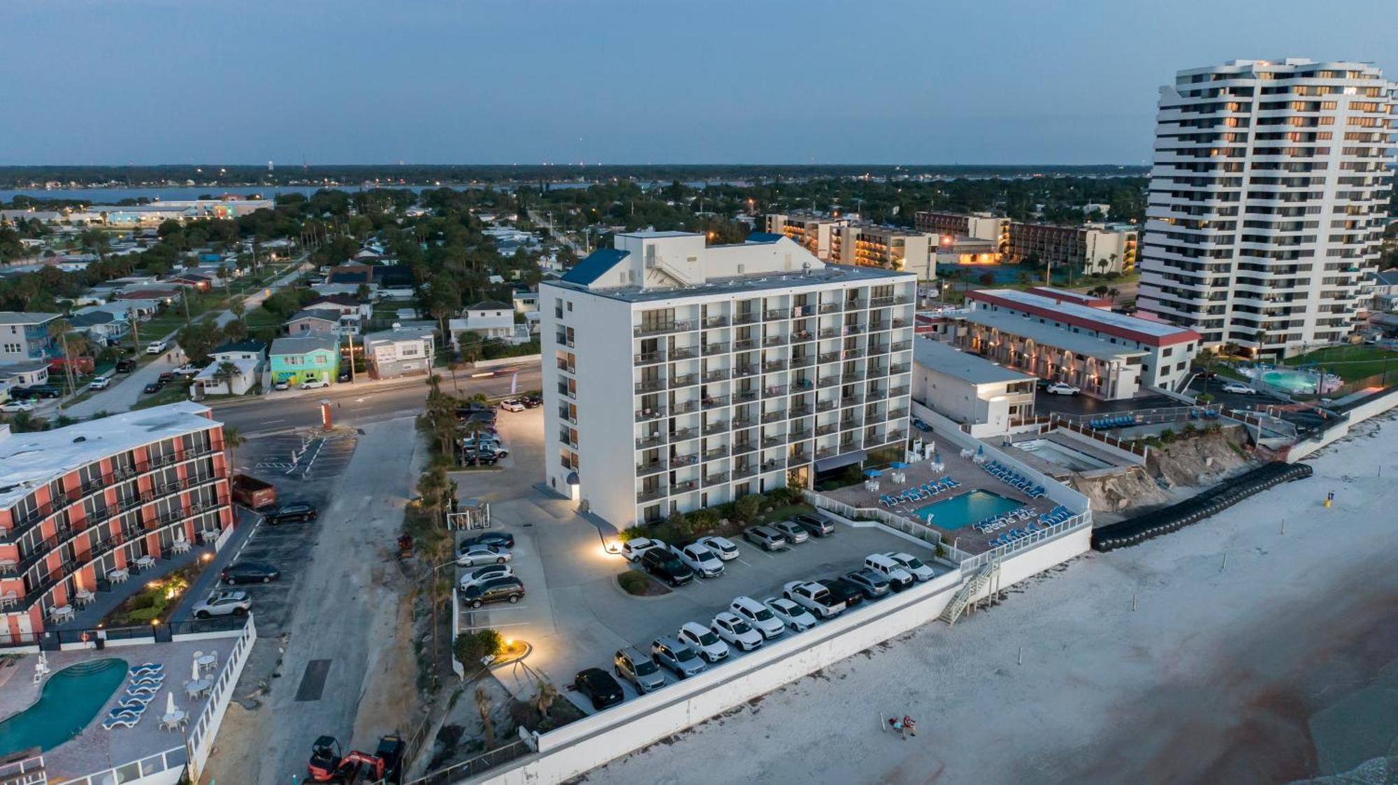 Tropical Winds Resort Hotel Daytona Beach Exterior photo